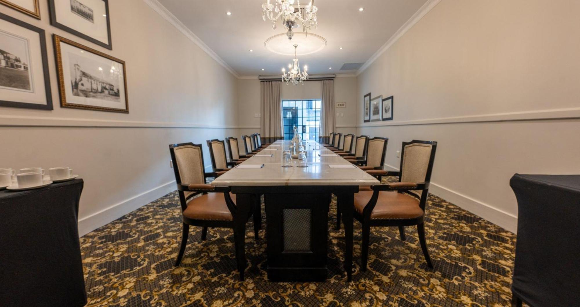 Anew Hotel Hilton Pietermaritzburg Luaran gambar